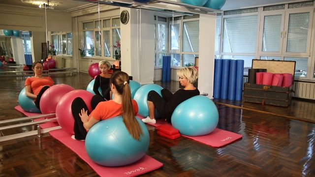 Hamilelikte Kullanmak Icin Pilates Topu Nasil Secilir Videolu Anlatim Mynet Kadin Tv