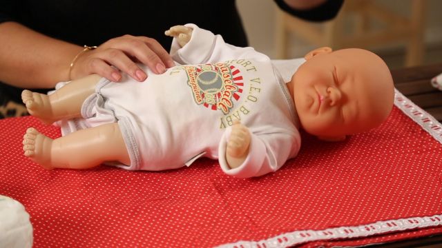 Bebeklerin Alti Ne Siklikta Degistirilmelidir Videolu Anlatim Mynet Kadin Tv