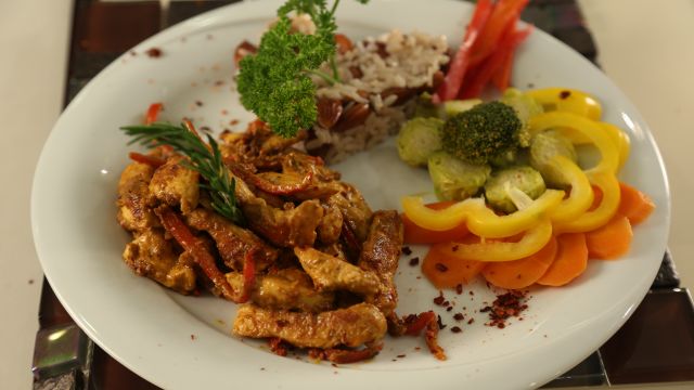 Kori Soslu Tavuk Tarifi Kori Soslu Tavuk Nasil Yapilir Videolu Anlatim Mynet Kadin Tv